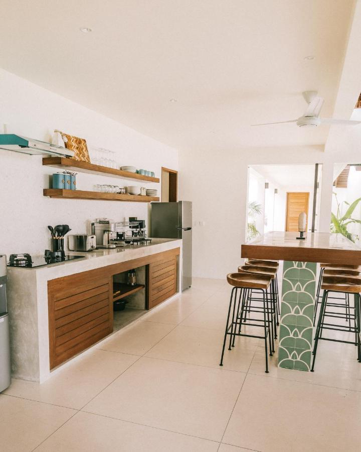 Luxury Ocean View Villas With Private Cook And Free Gym Membership Kuta  Exterior photo