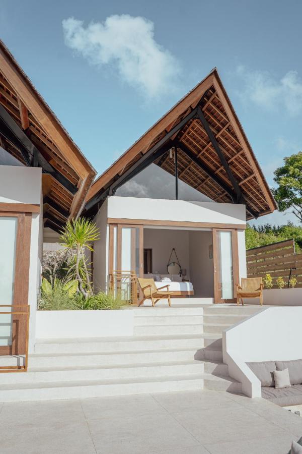 Luxury Ocean View Villas With Private Cook And Free Gym Membership Kuta  Exterior photo