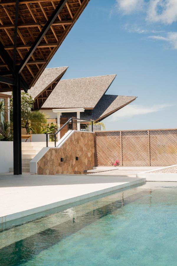 Luxury Ocean View Villas With Private Cook And Free Gym Membership Kuta  Exterior photo
