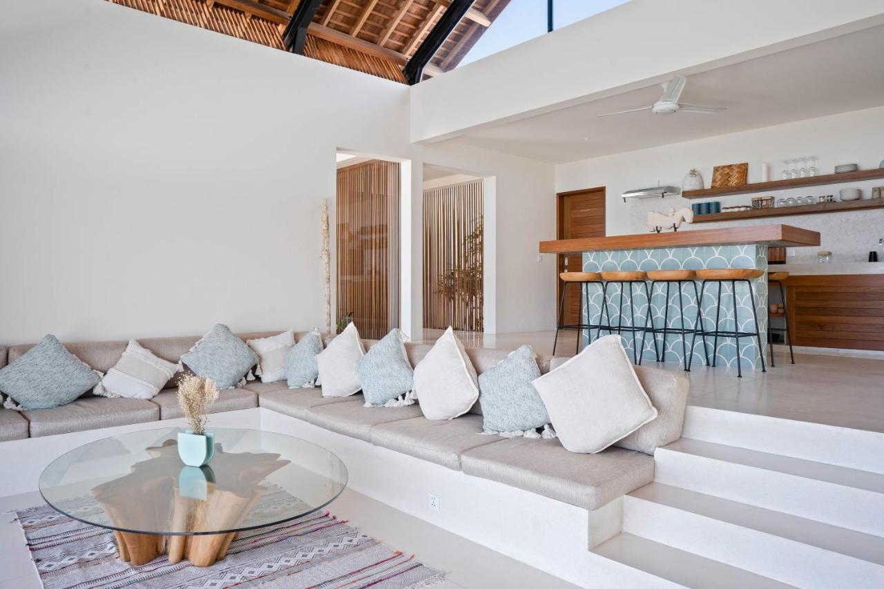 Luxury Ocean View Villas With Private Cook And Free Gym Membership Kuta  Exterior photo