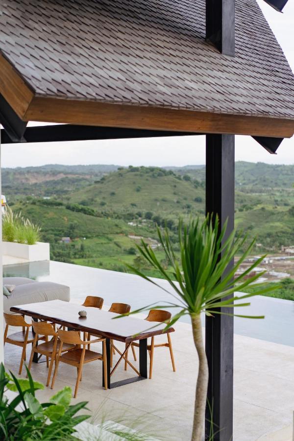 Luxury Ocean View Villas With Private Cook And Free Gym Membership Kuta  Exterior photo